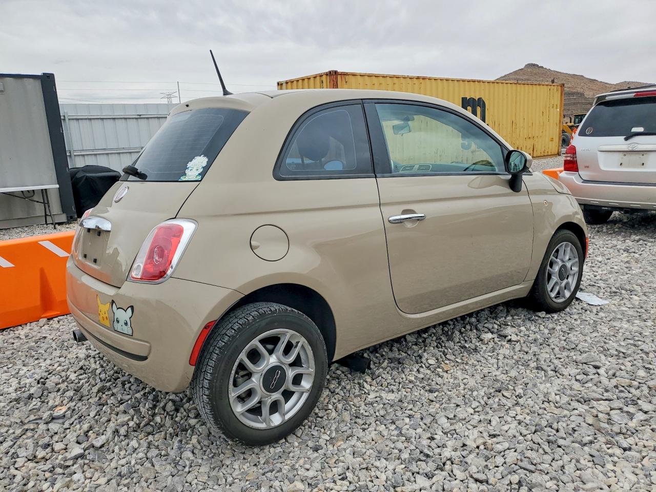 2012 FIAT 500 POP photo 3