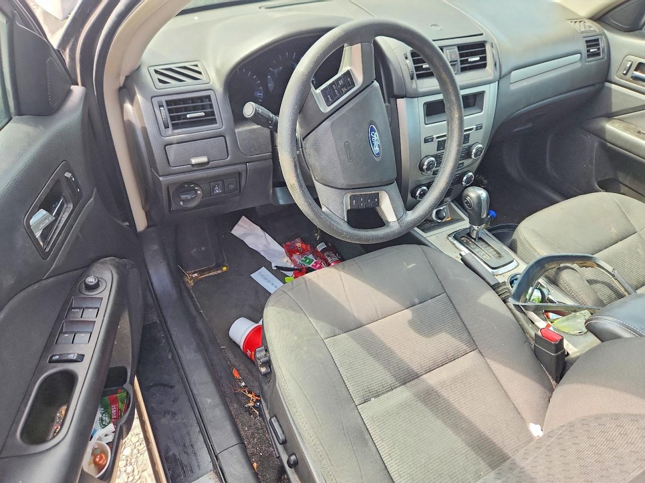 2012 FORD FUSION SE photo 15