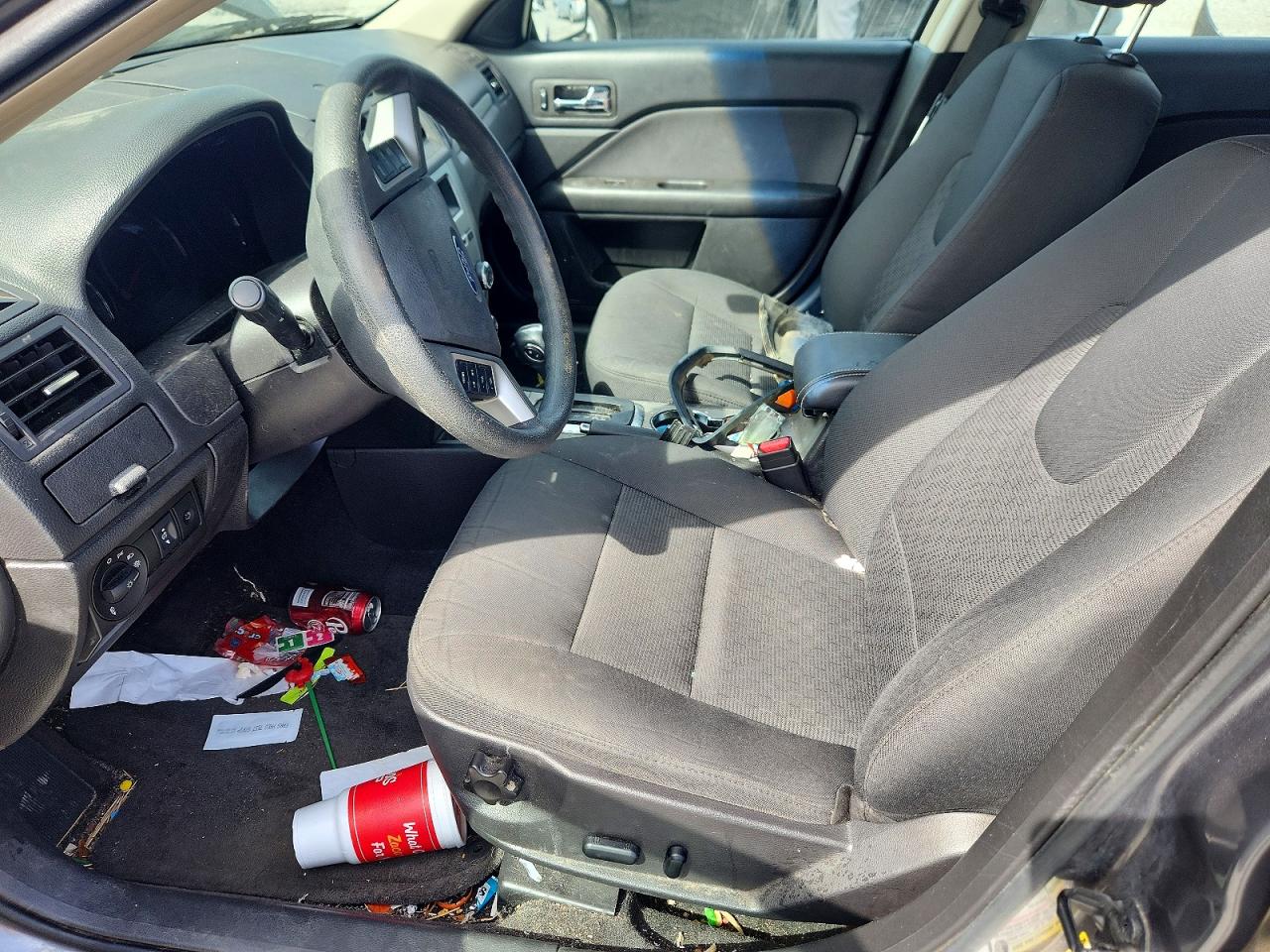 2012 FORD FUSION SE photo 13