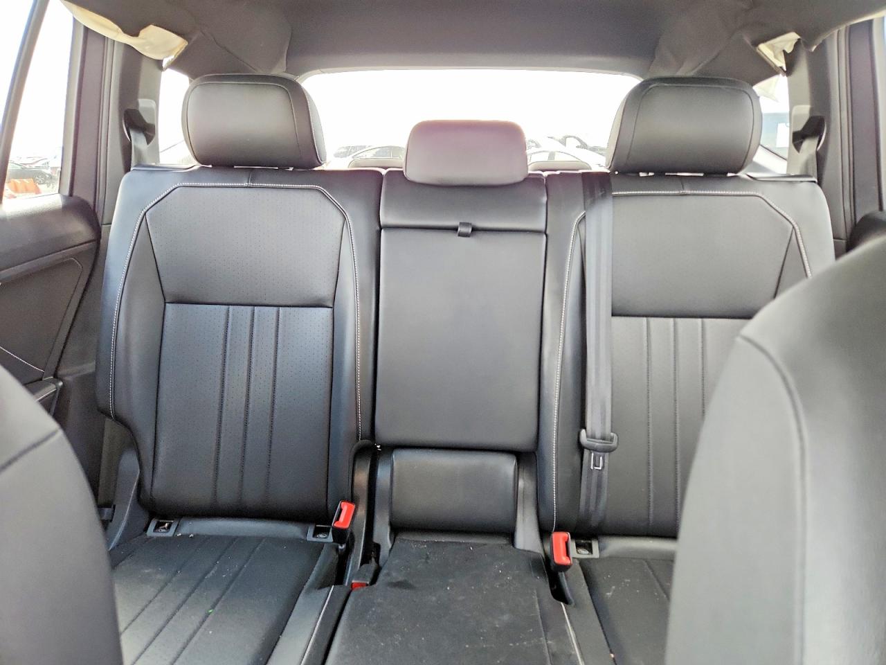 2024 VOLKSWAGEN TIGUAN photo 28