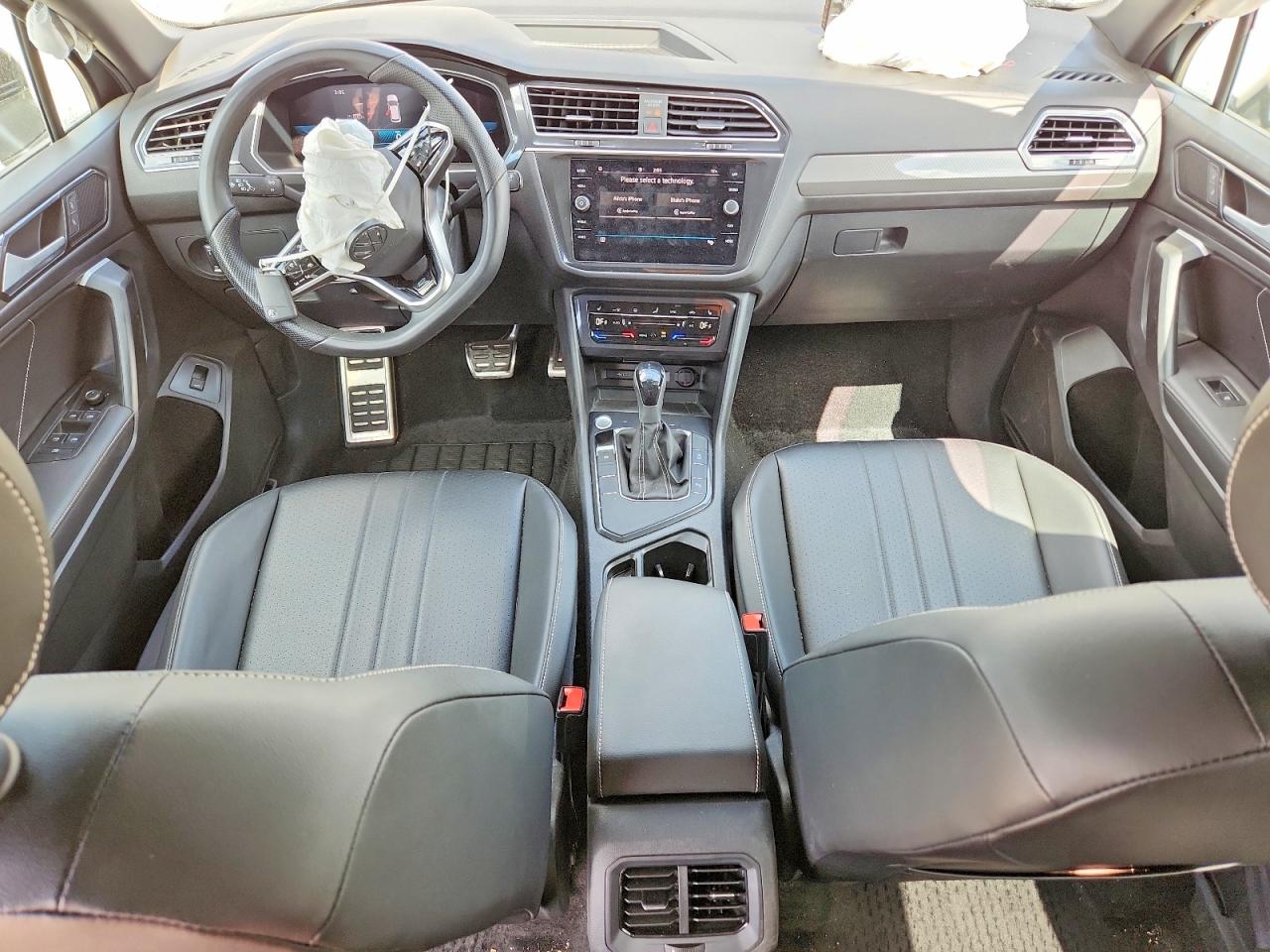 2024 VOLKSWAGEN TIGUAN photo 22
