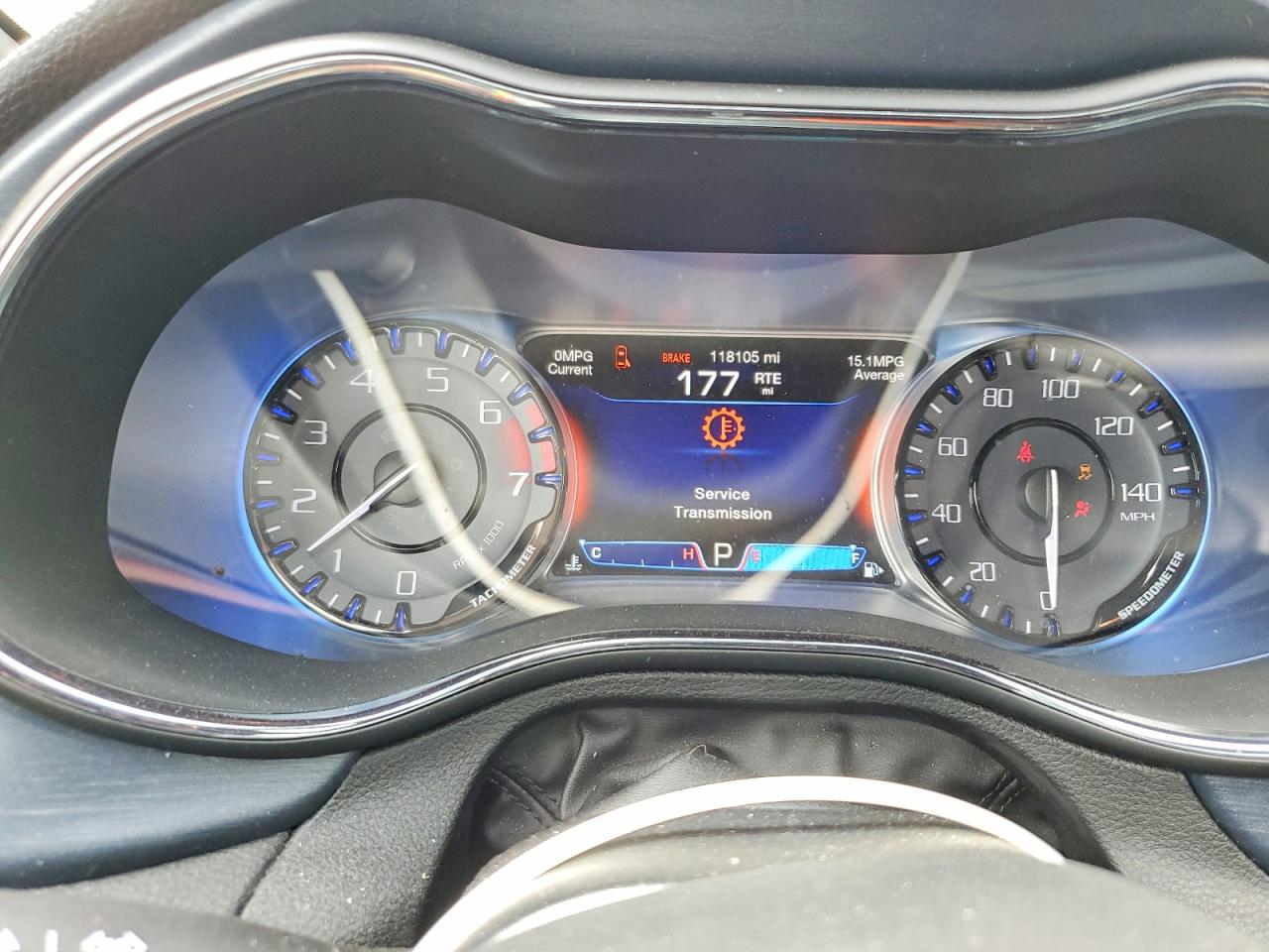 2015 CHRYSLER 200 photo 9