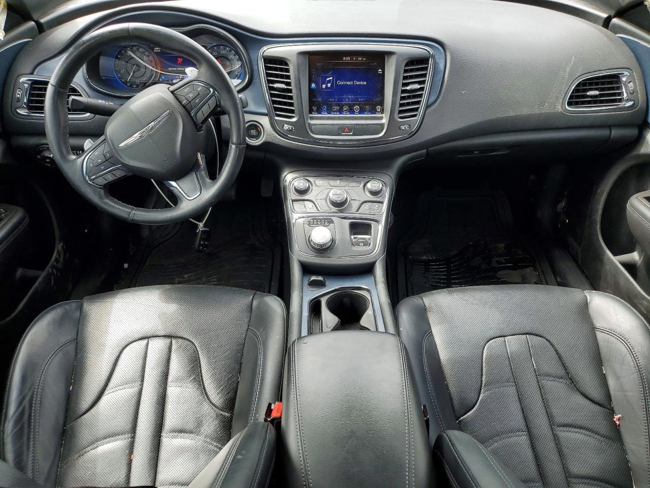 2015 CHRYSLER 200 photo 8