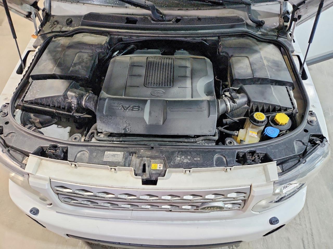 2013 LAND ROVER LR4 HSE LUXURY photo 12
