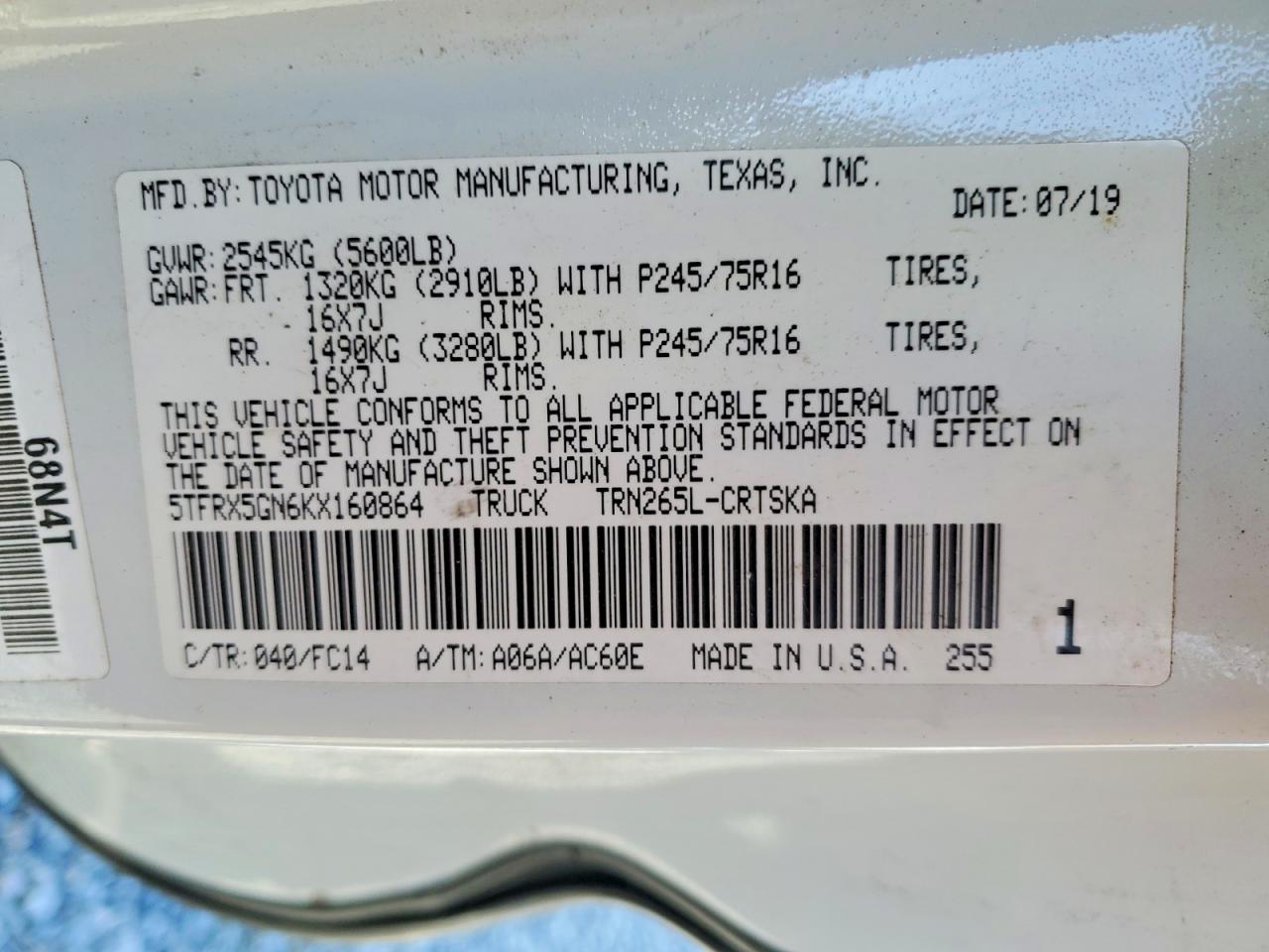 2019 TOYOTA TACOMA SR5 photo 23