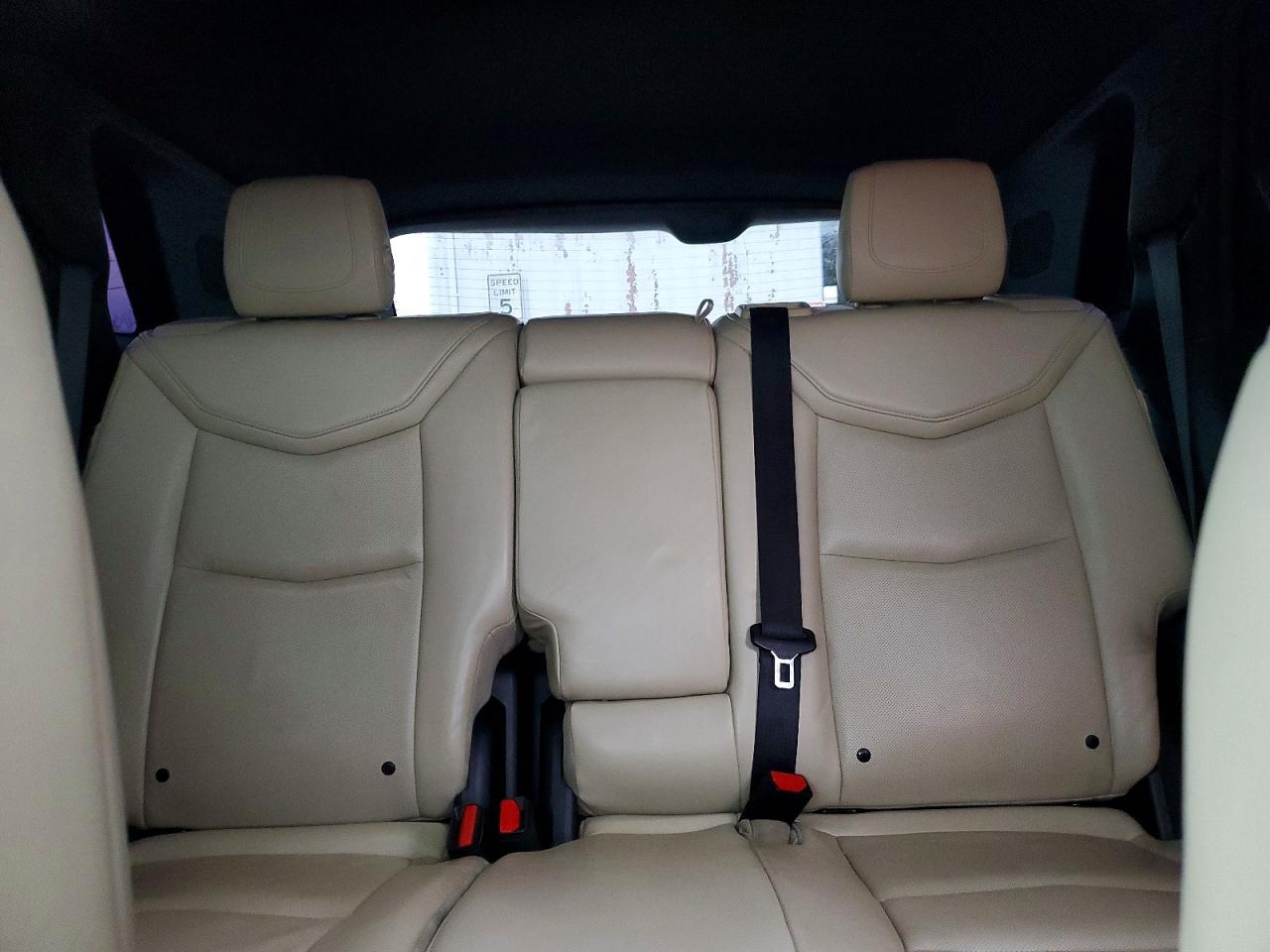 2018 CADILLAC XT5 LUXURY photo 10
