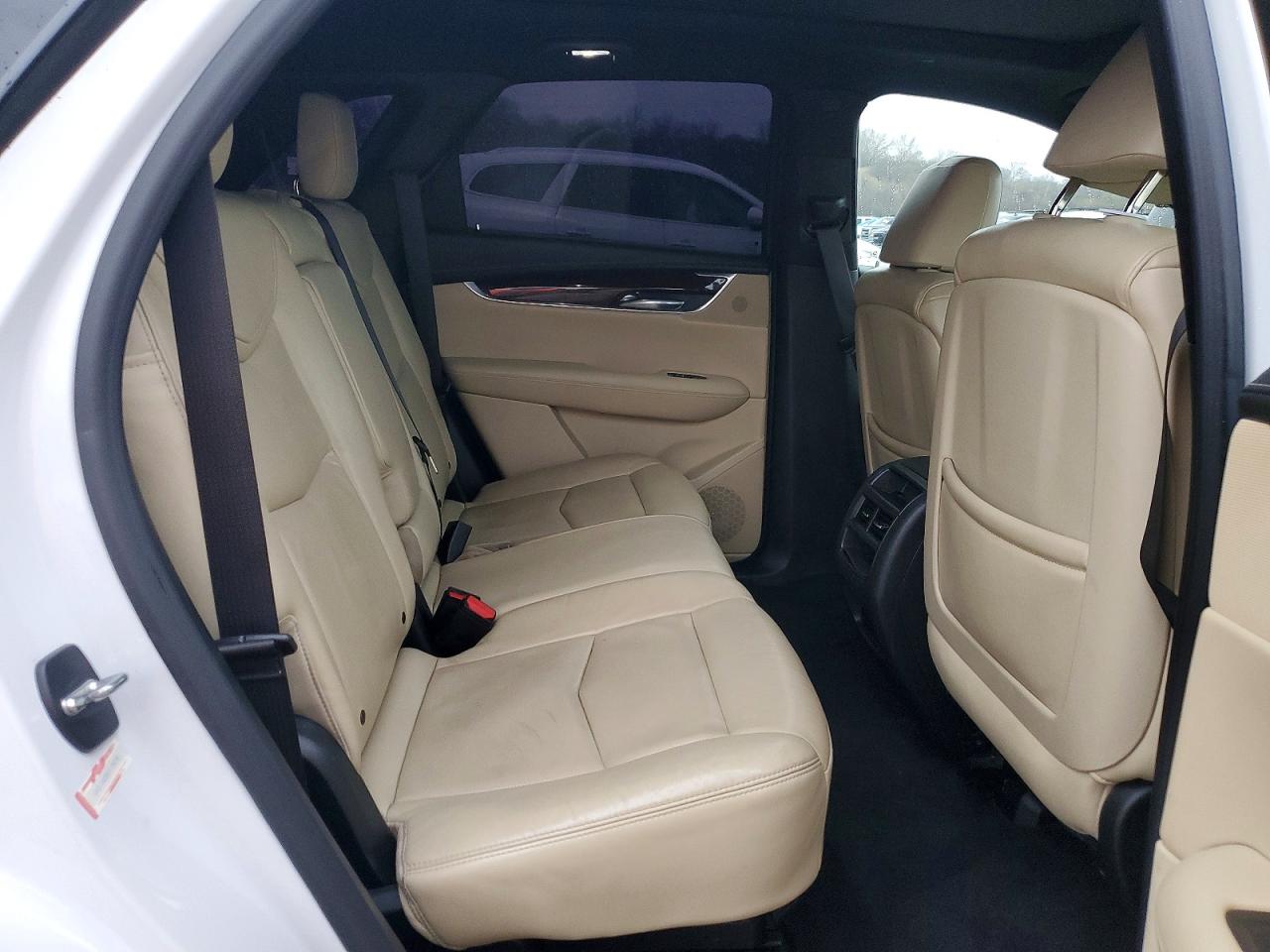 2018 CADILLAC XT5 LUXURY photo 11