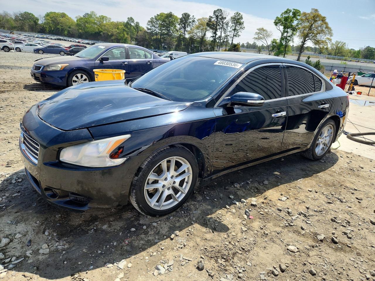 2011 NISSAN MAXIMA