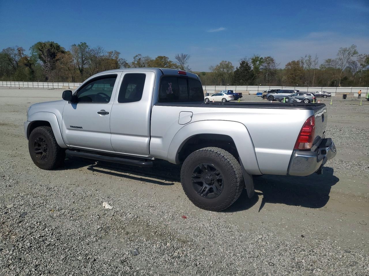 2005 TOYOTA TACOMA V6 photo 2