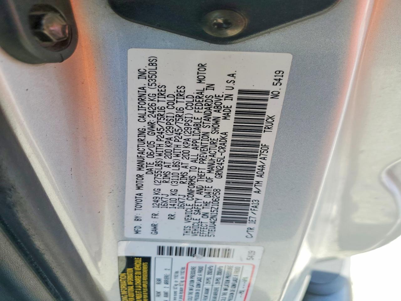 2005 TOYOTA TACOMA V6 photo 12
