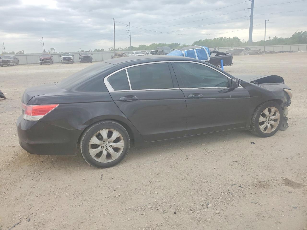 2012 HONDA ACCORD LX photo 3