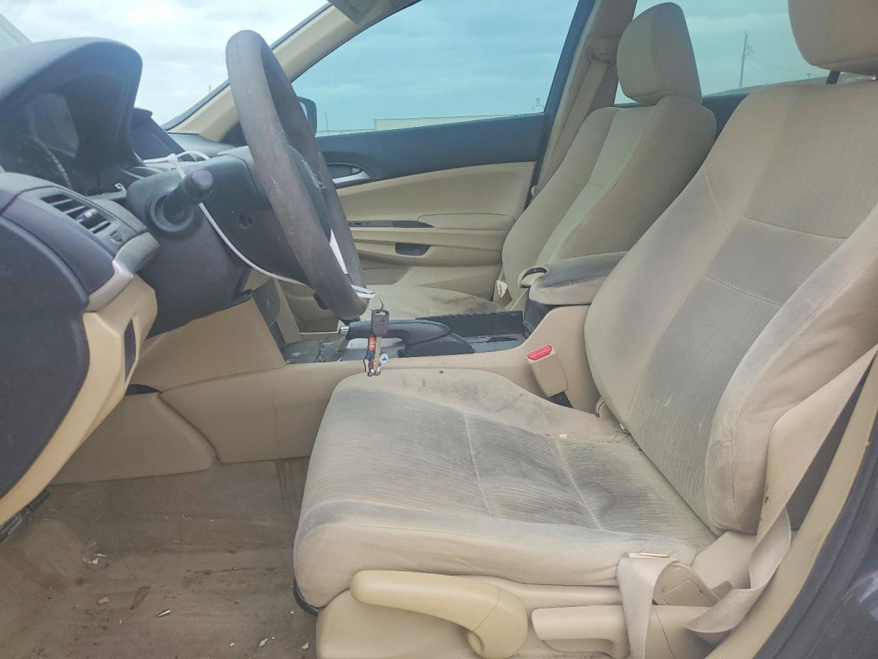 2012 HONDA ACCORD LX photo 7