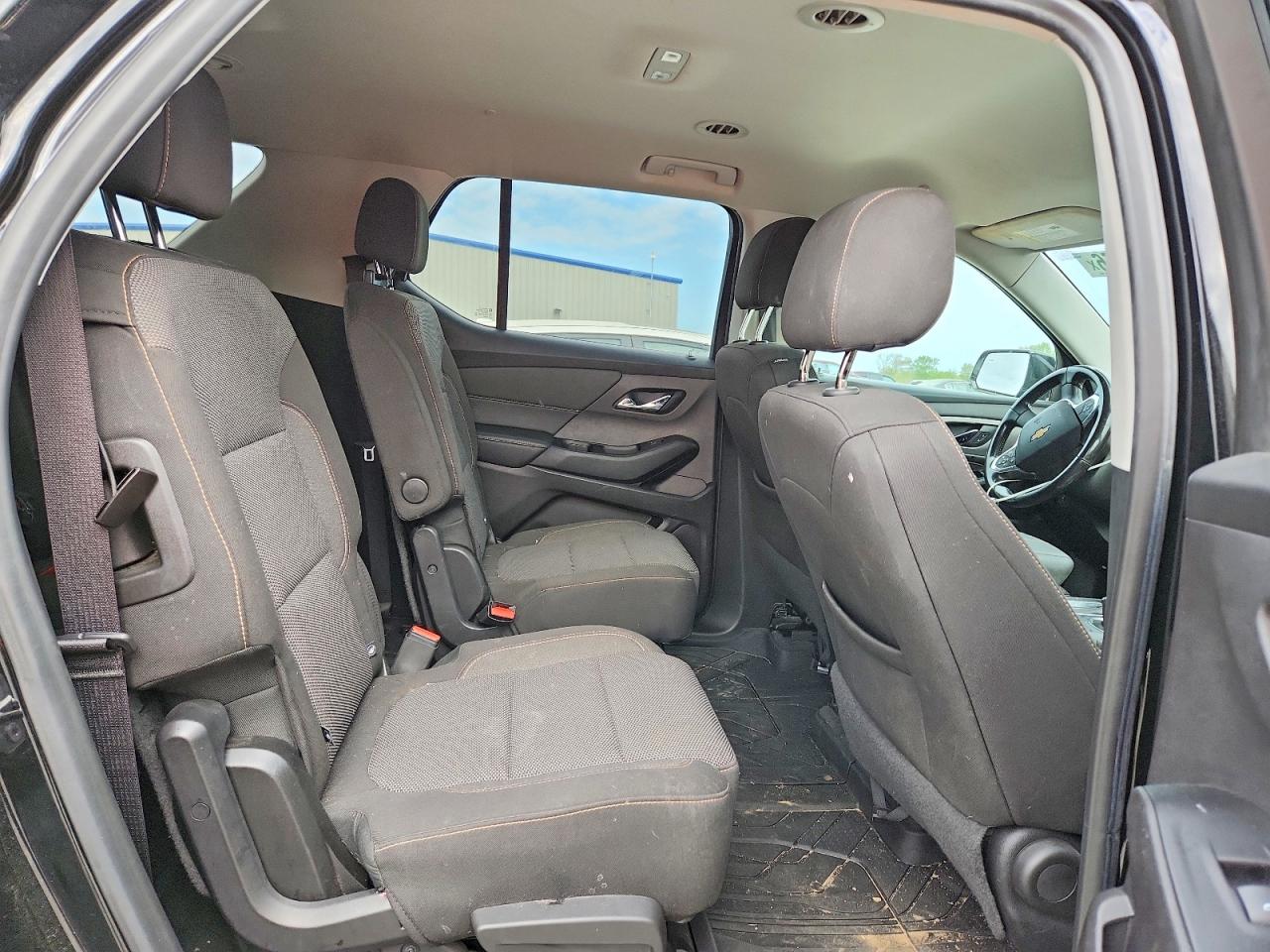 2019 CHEVROLET TRAVERSE LT photo 11