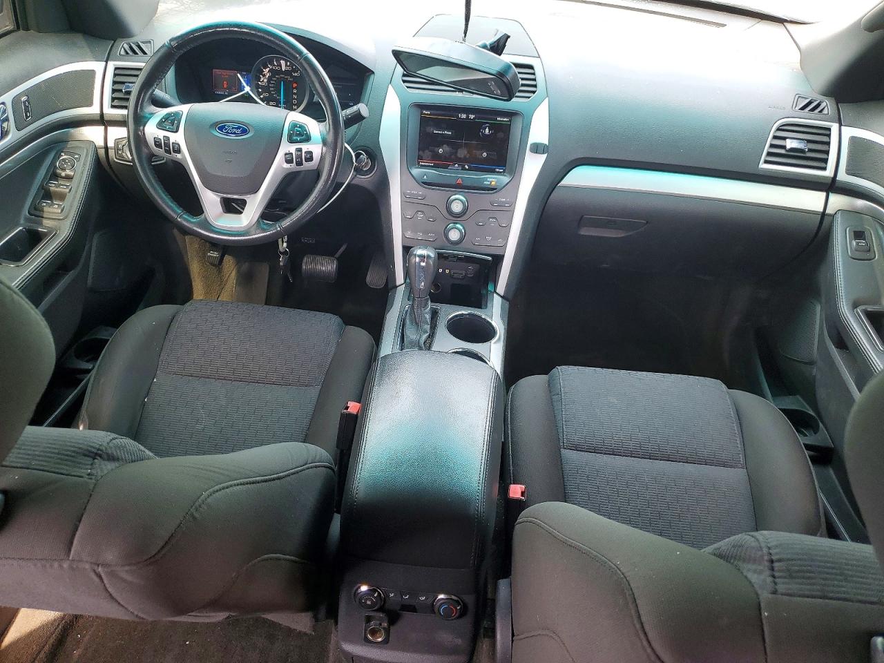 2013 FORD EXPLORER XLT photo 22