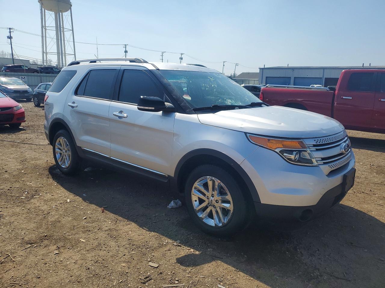 2013 FORD EXPLORER XLT photo 10