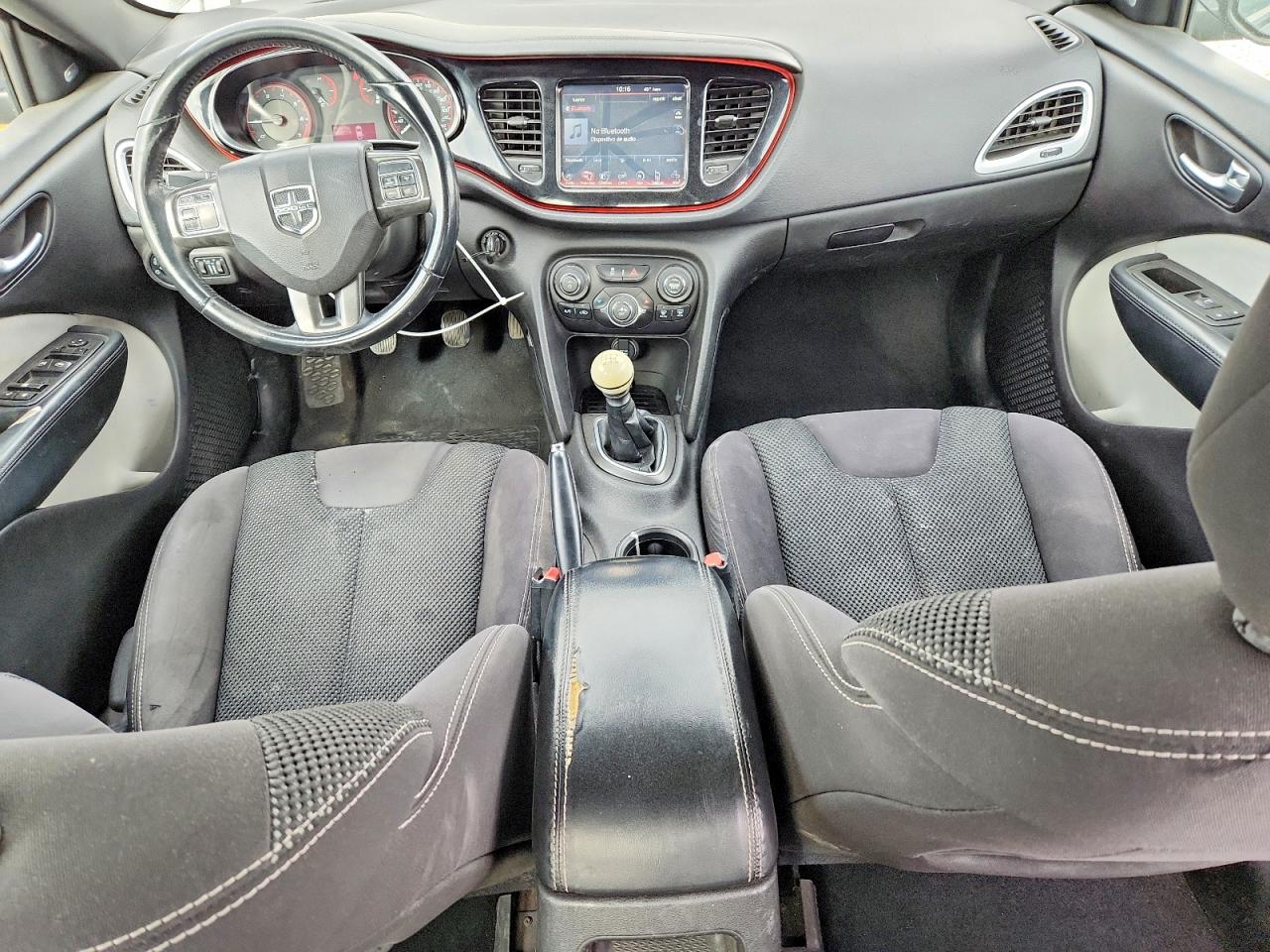 2015 DODGE DART SXT photo 15