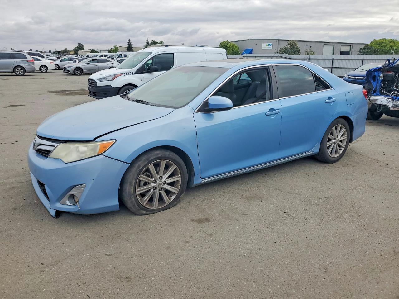 2012 TOYOTA CAMRY