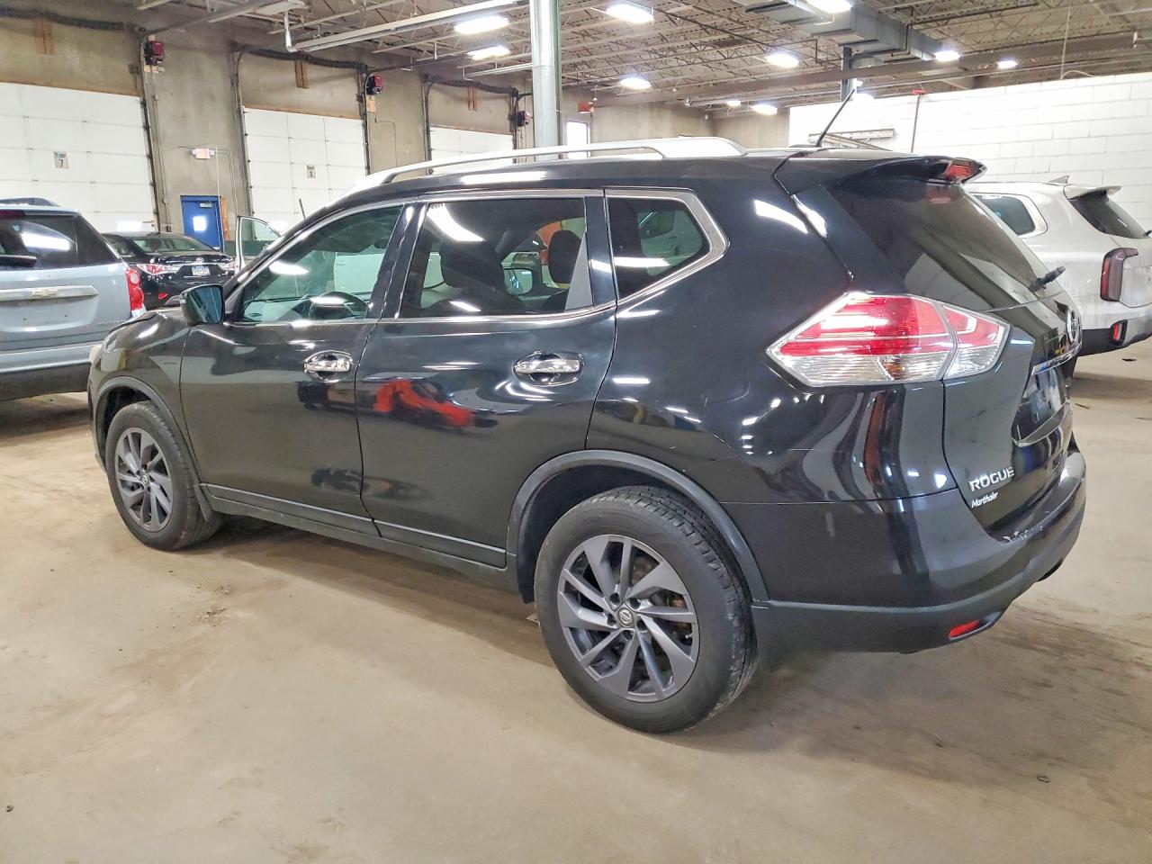 2016 NISSAN ROGUE S photo 4