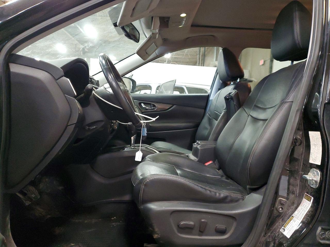 2016 NISSAN ROGUE S photo 19