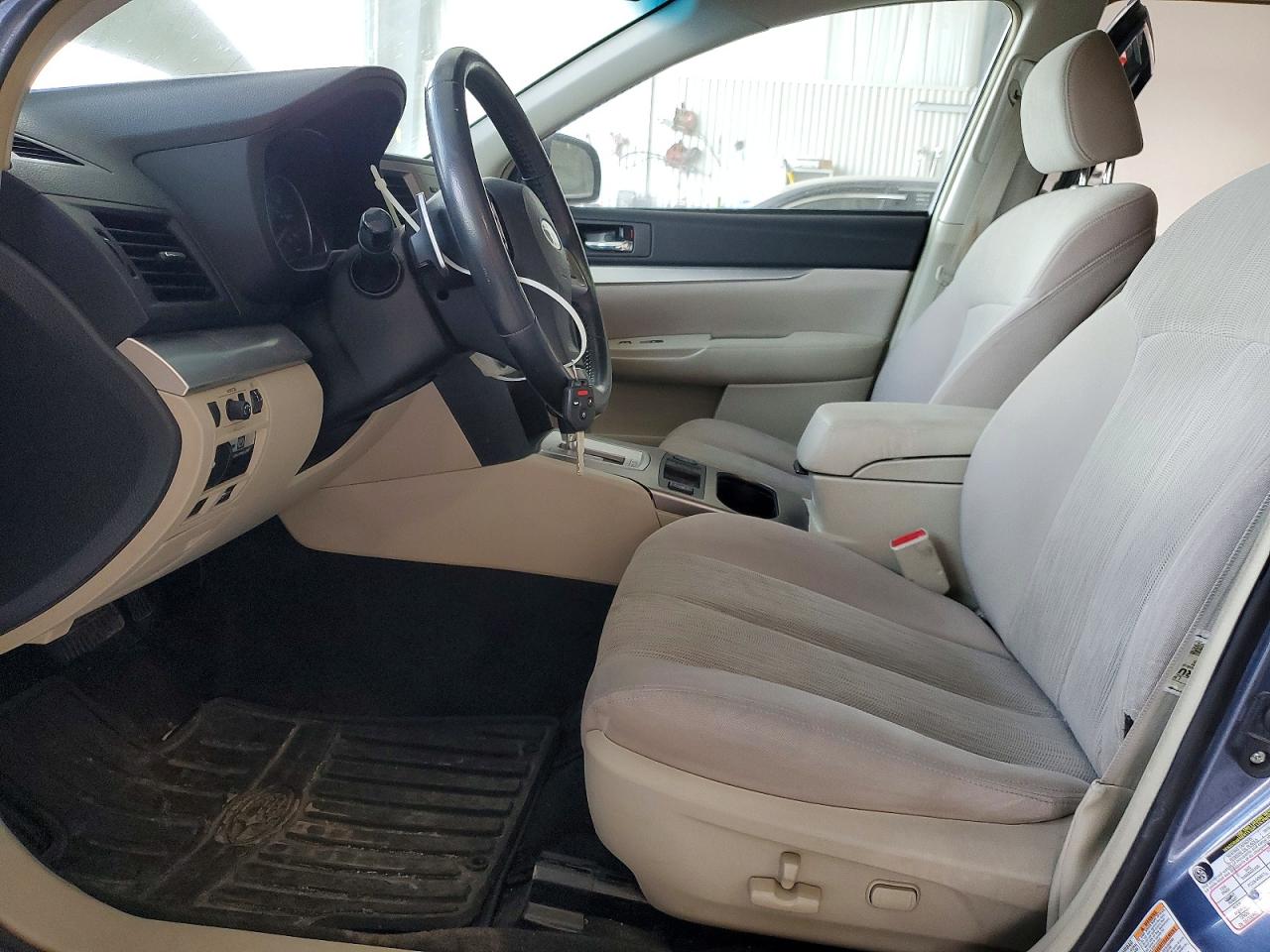 2014 SUBARU OUTBACK 2.5I PREMIUM photo 13
