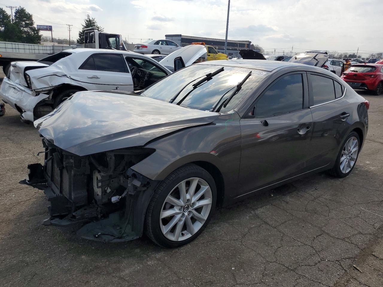 2017 MAZDA 3