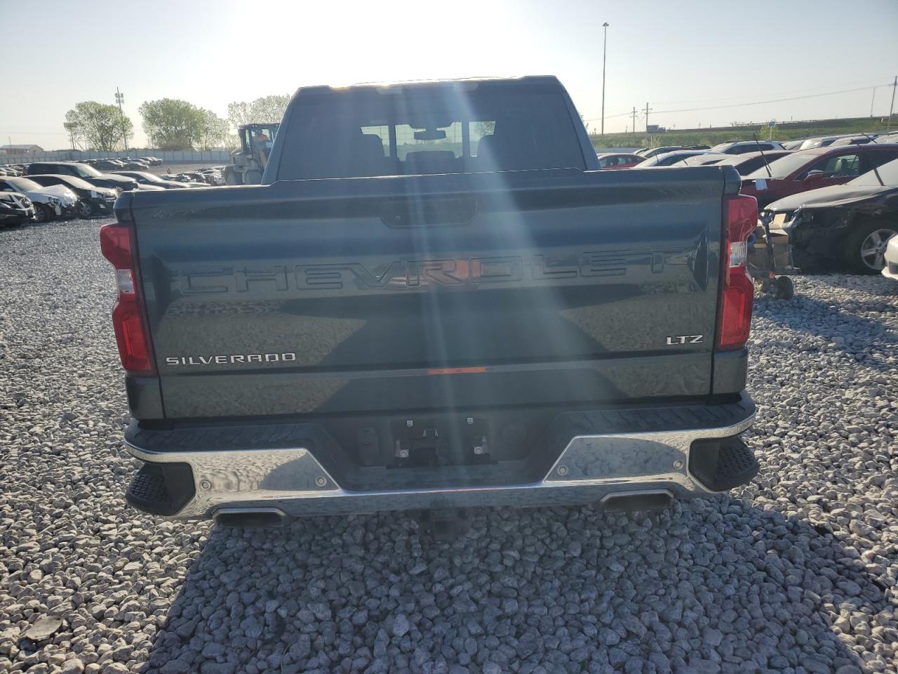 2021 CHEVROLET SILVERADO C1500 LTZ photo 6