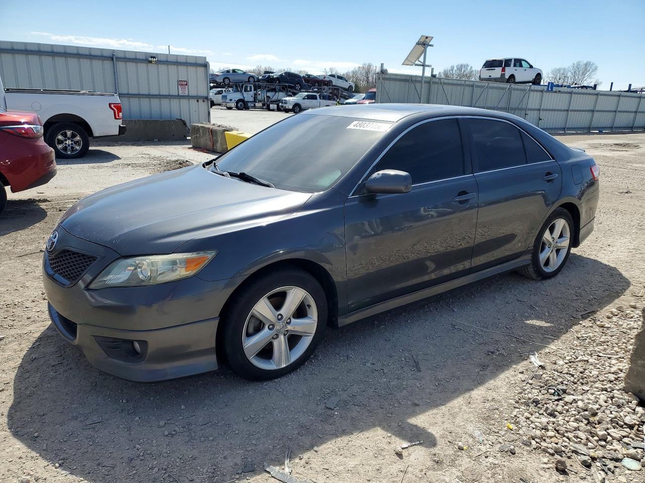 2011 TOYOTA CAMRY