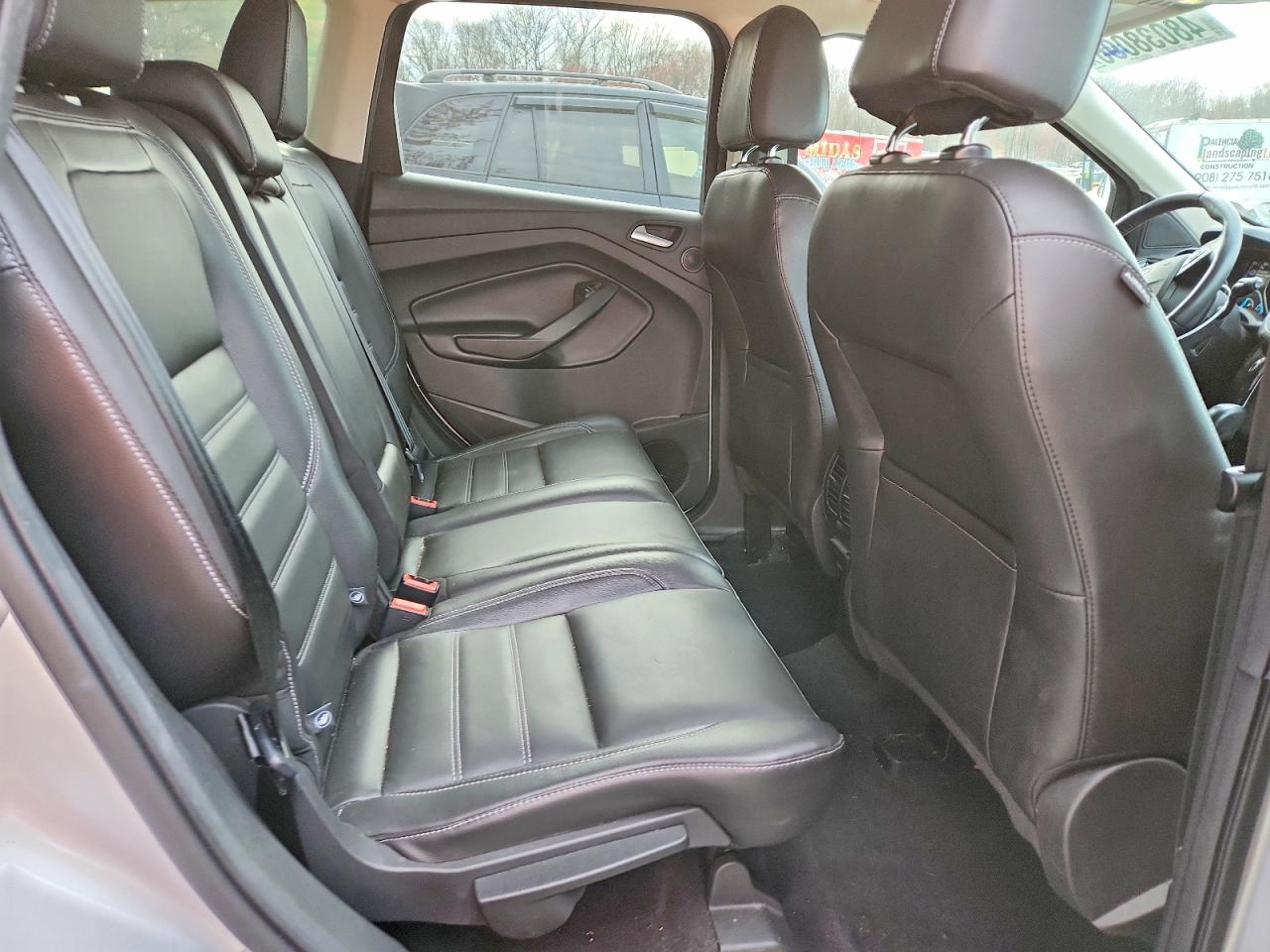 2017 FORD ESCAPE TITANIUM photo 31