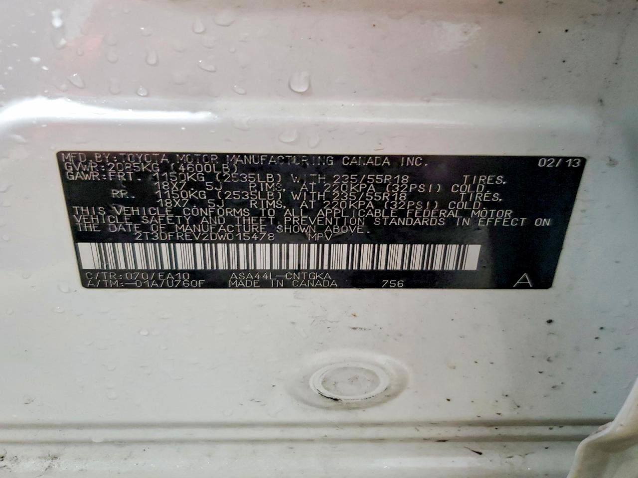 2013 TOYOTA RAV4 LIMITED photo 25