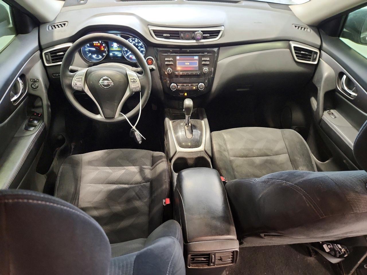 2016 NISSAN ROGUE SV photo 15