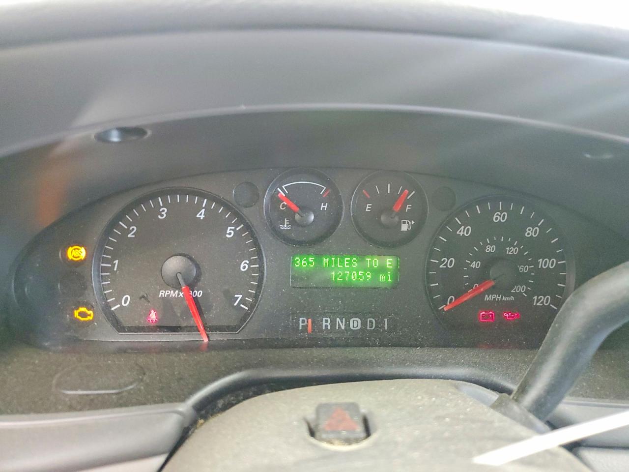 2004 FORD TAURUS SES photo 25