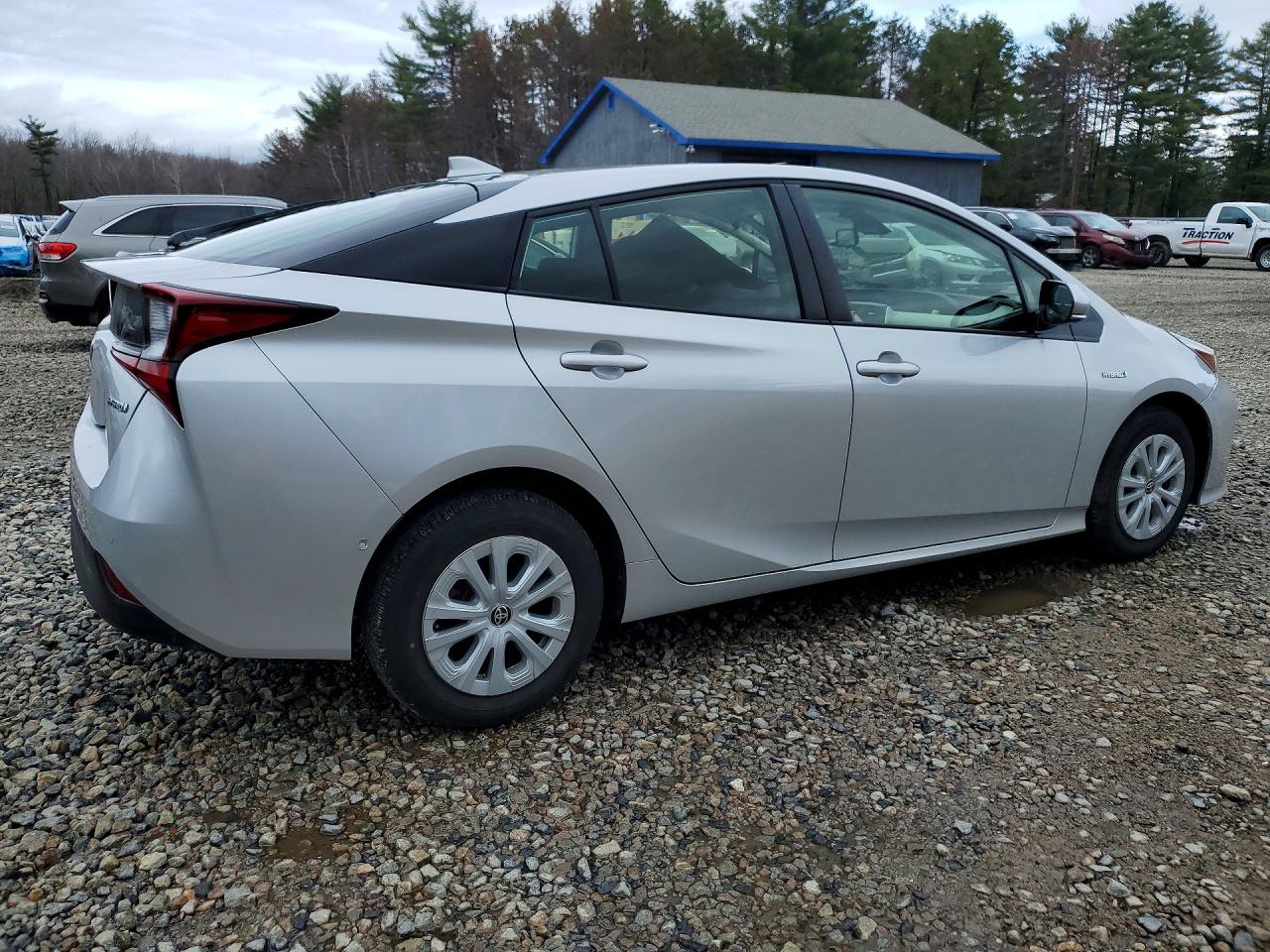 2019 TOYOTA PRIUS LE photo 5