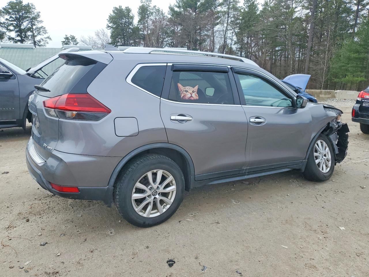 2018 NISSAN ROGUE SV photo 7