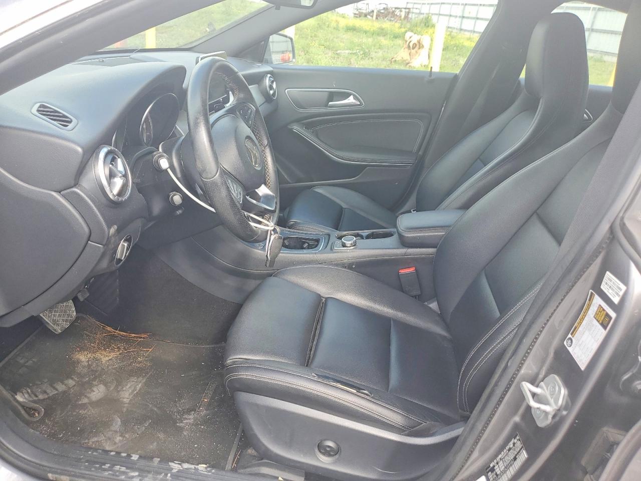 2016 MERCEDES-BENZ CLA 250 photo 13