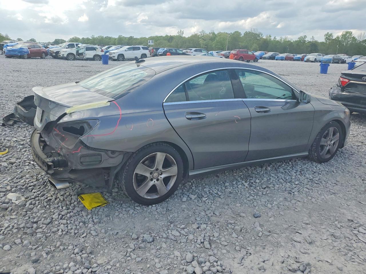 2016 MERCEDES-BENZ CLA 250 photo 5