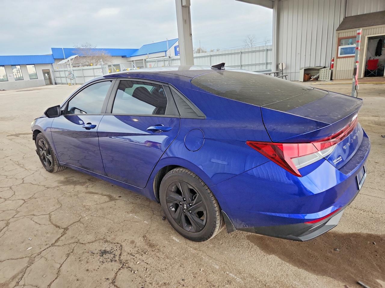 2022 HYUNDAI ELANTRA SEL photo 3