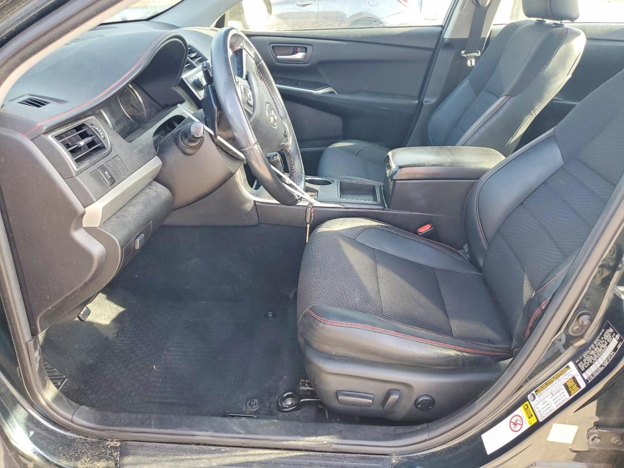 2017 TOYOTA CAMRY SE photo 13