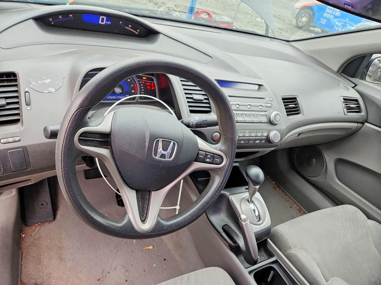 2010 HONDA CIVIC LX photo 15