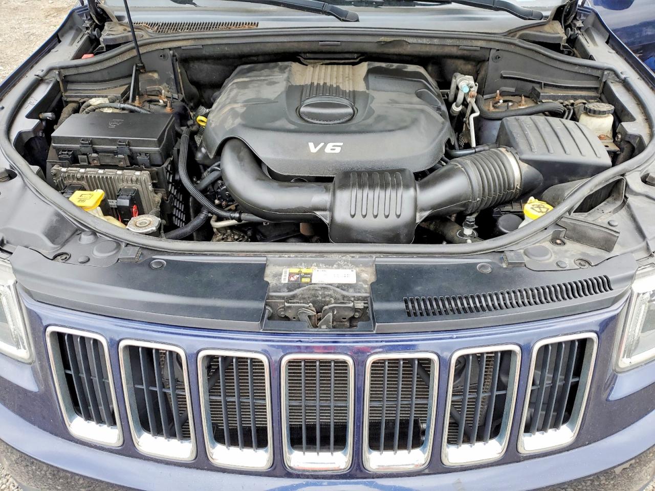 2014 JEEP GRAND CHEROKEE LAREDO photo 23