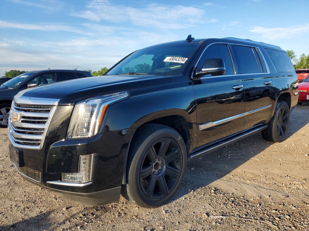 2016 CADILLAC ESCALADE