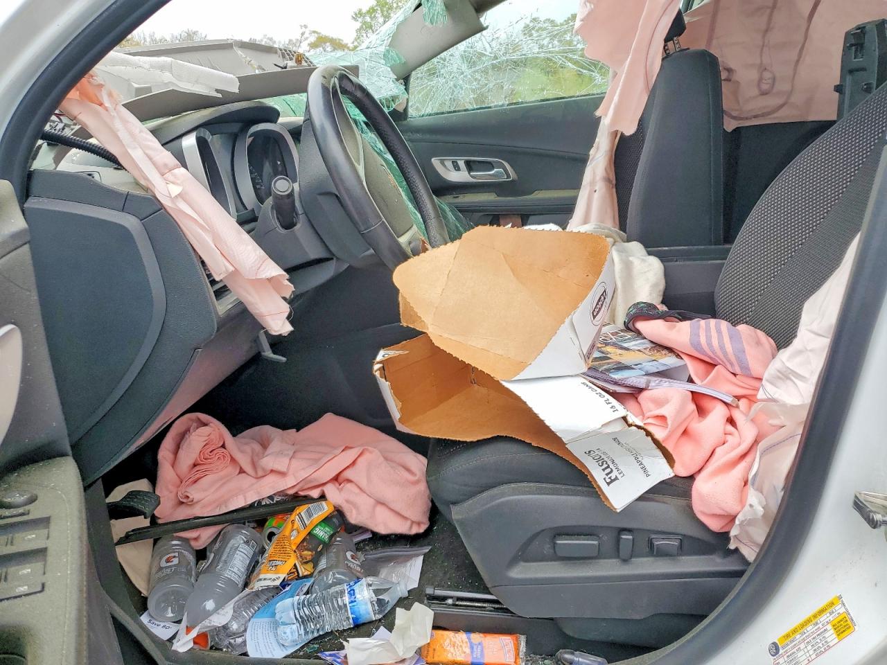 2017 CHEVROLET EQUINOX LT photo 13
