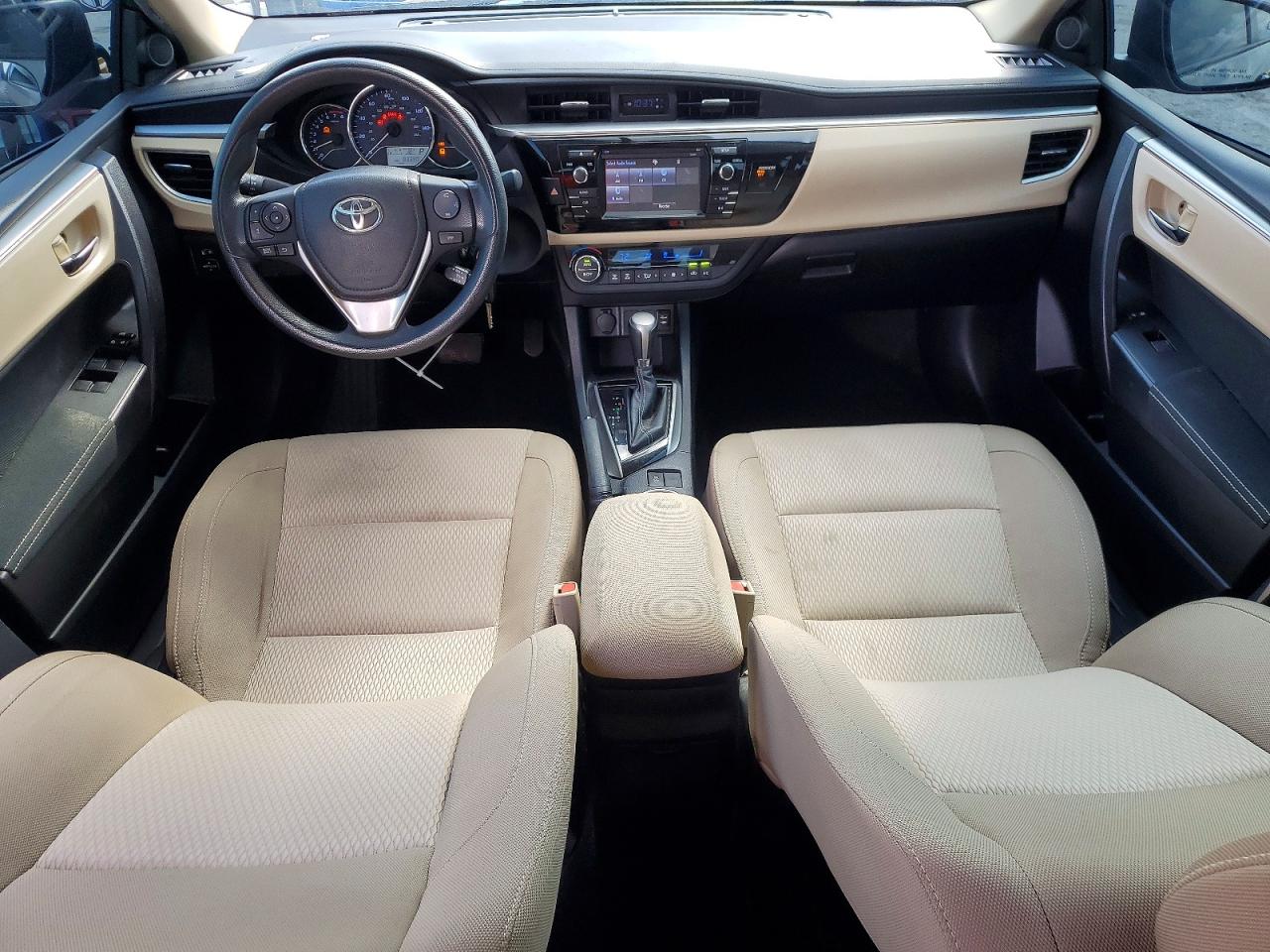 2015 TOYOTA COROLLA LE photo 15