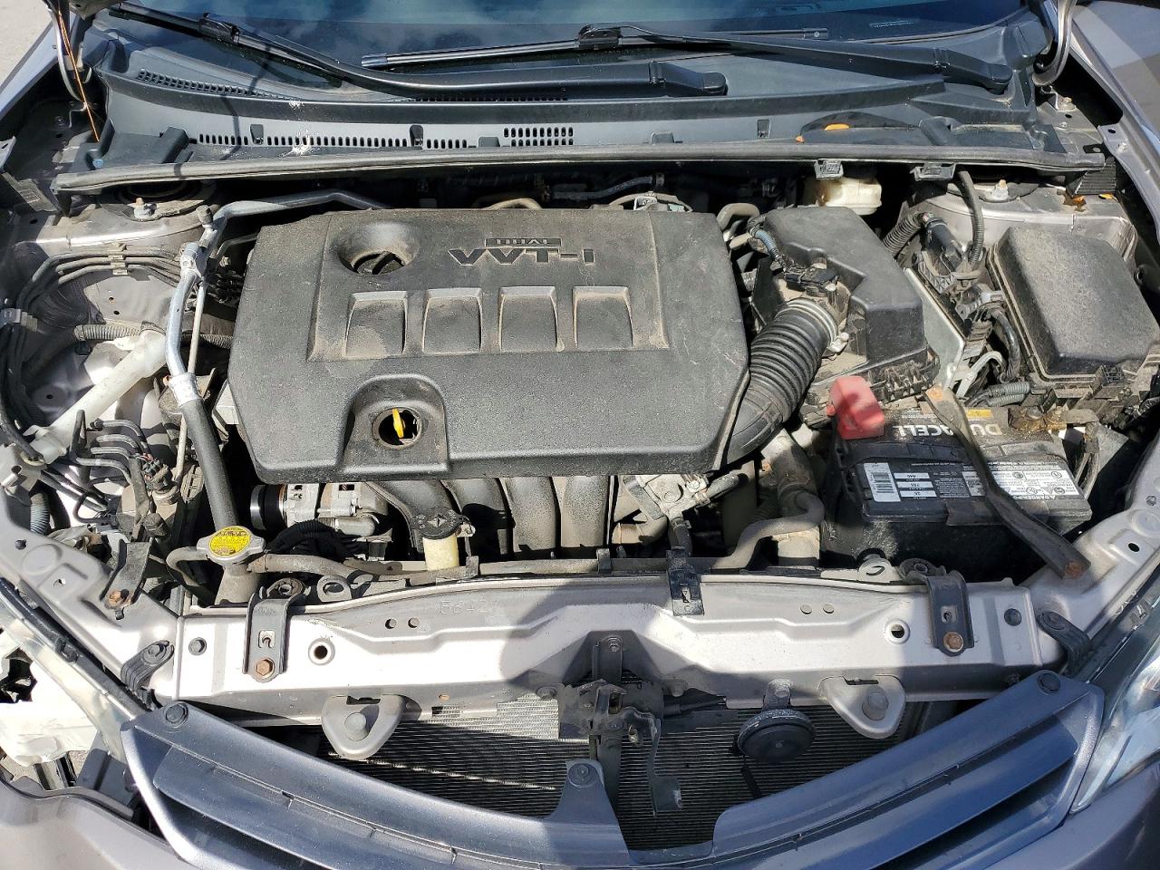 2015 TOYOTA COROLLA LE photo 21