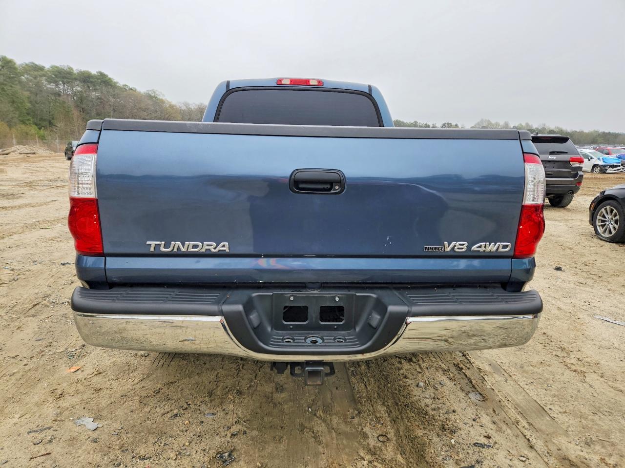2006 TOYOTA TUNDRA photo 11