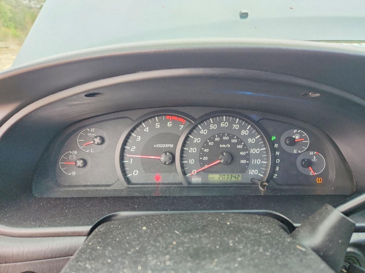 2006 TOYOTA TUNDRA photo 17