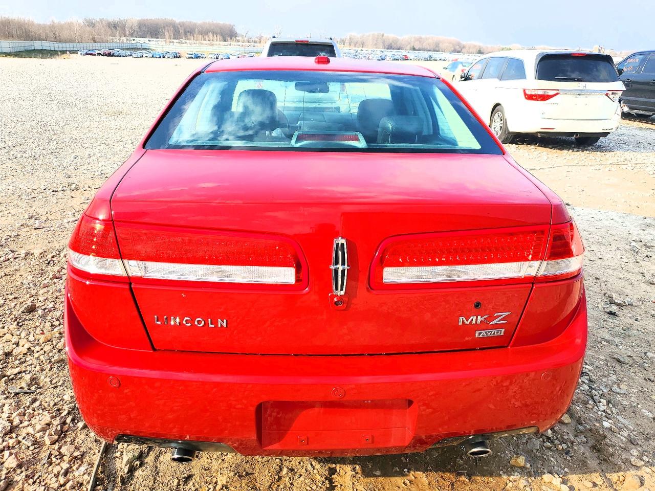 2010 LINCOLN MKZ photo 11