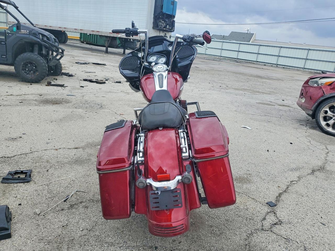 2016 HARLEY-DAVIDSON FLTRXS ROAD GLIDE SPECIAL photo 4