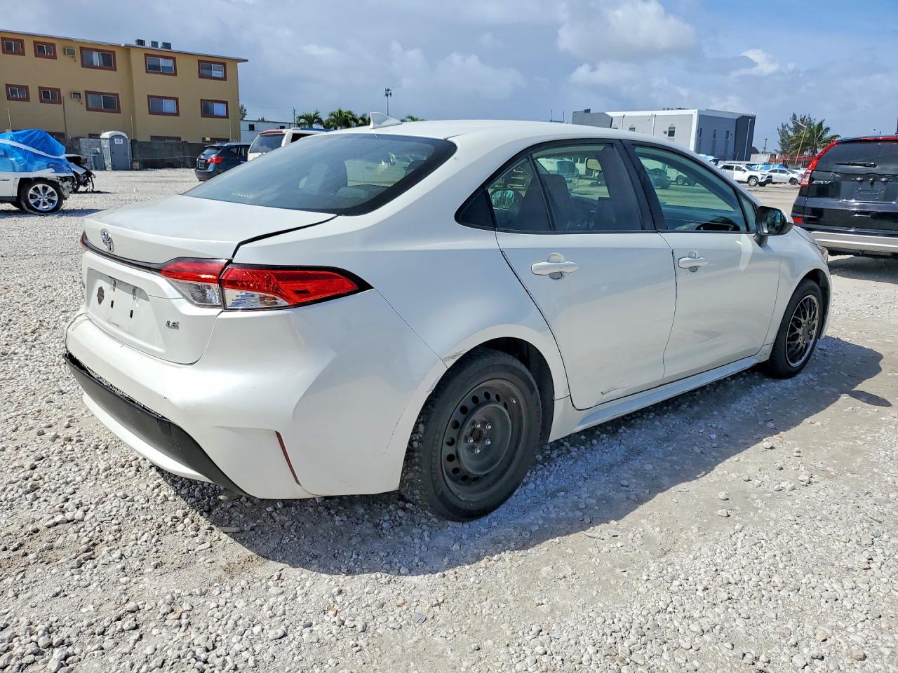 2020 TOYOTA COROLLA LE photo 5