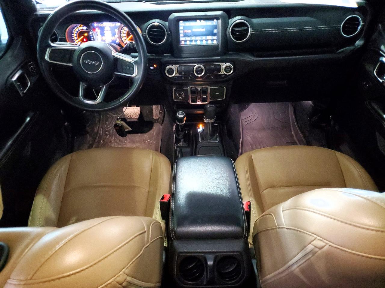 2018 JEEP WRANGLER UNLIMITED SAHARA photo 15