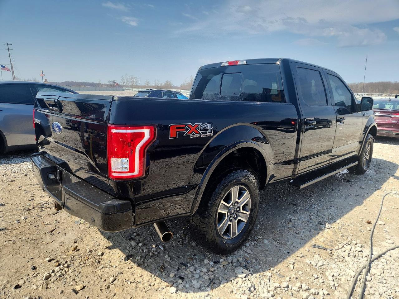 2017 FORD F150 SUPERCREW photo 3
